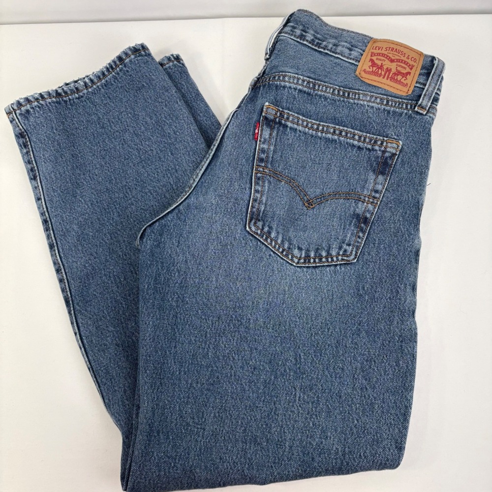 Levis 94 Baggy Jeans Womens 30 Medium Wash Blue Straight Leg Cotton Denim Retro